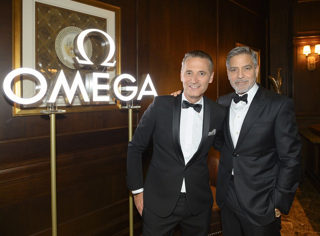 Aeschlimann and Clooney Moon Landing