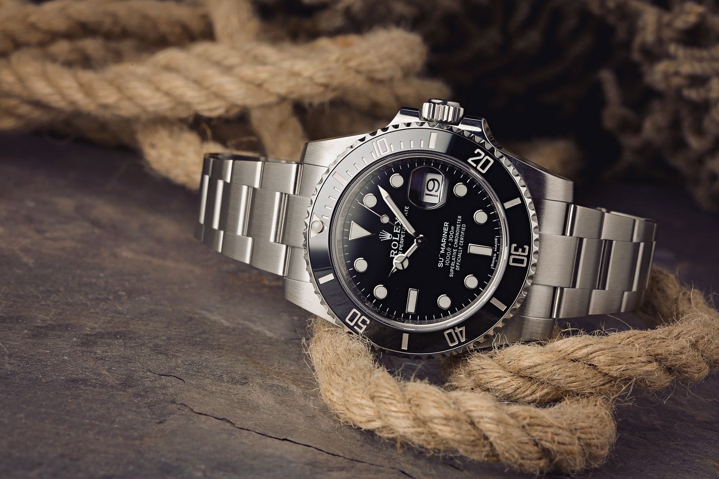 explorer ii vs submariner