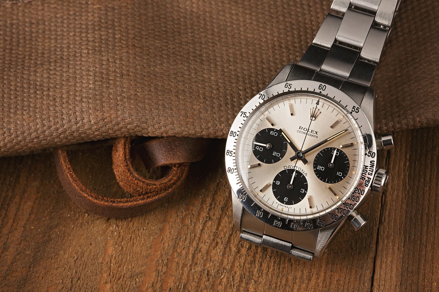 rolex daytona vs speedmaster