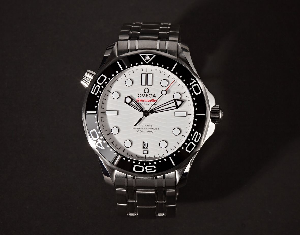 Omega Seamaster Diver 300M Helium Escape Valve Omega Seamaster Diver 300M