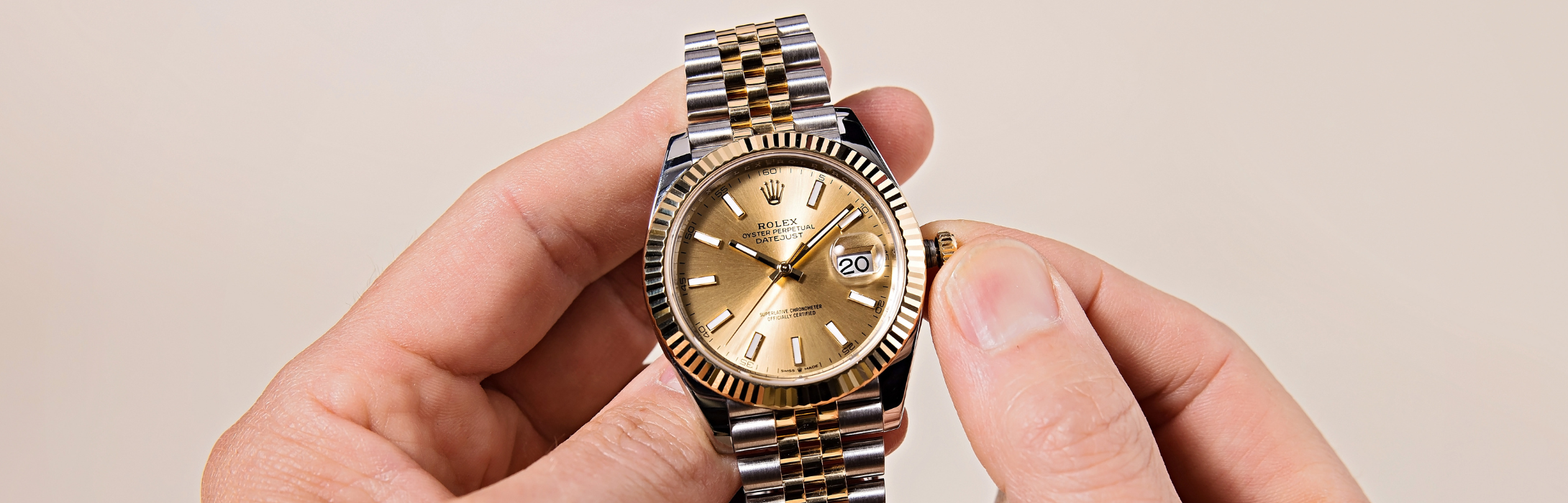 How To Set The Date and Time On a Rolex Datejust