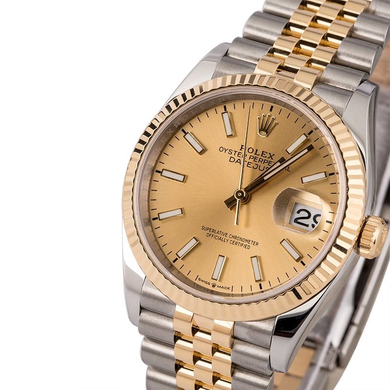 What Defines the Rolex Datejust Collection?