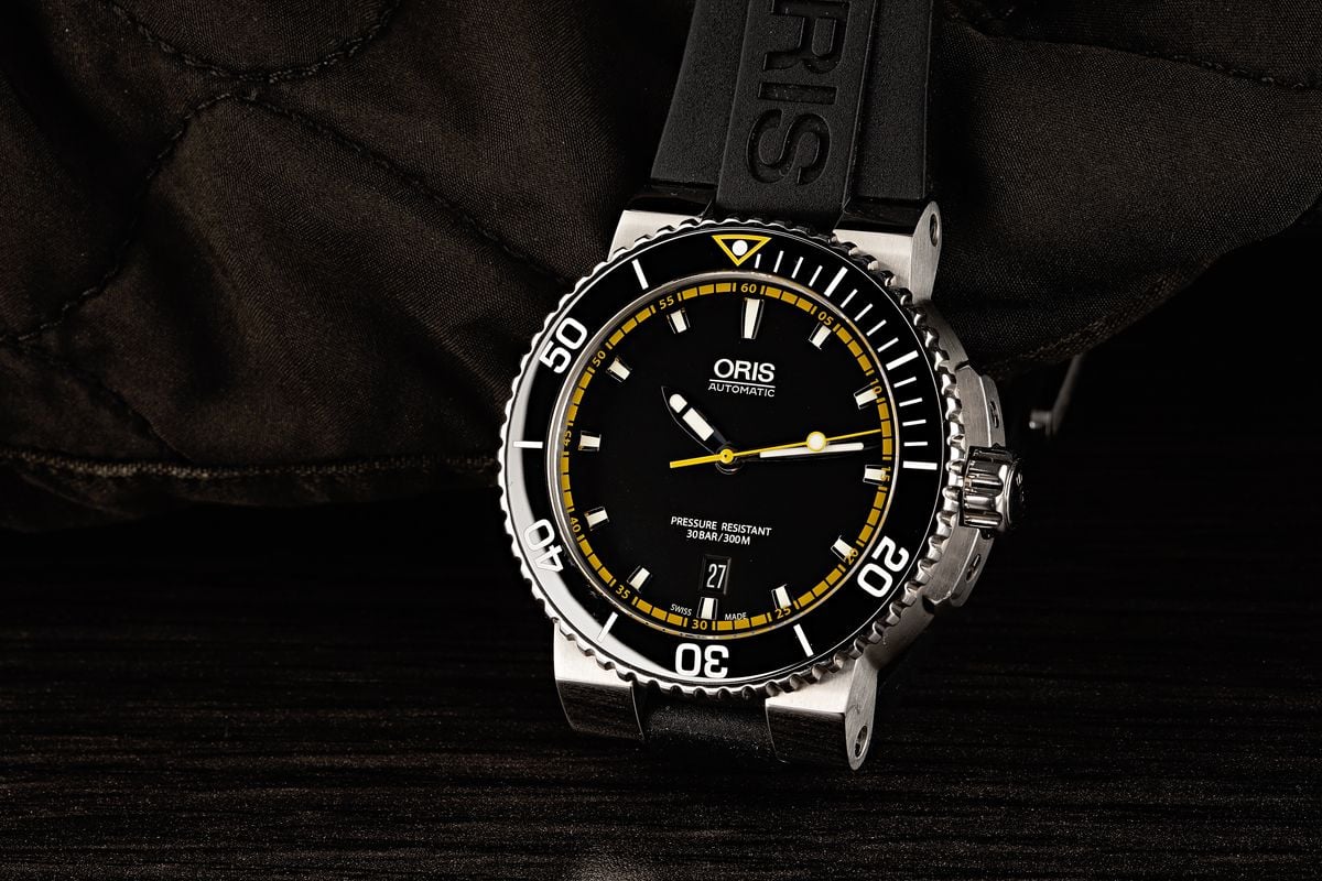 Oris Divers Sixty-Five and Aquis Buying Guide rubber strap