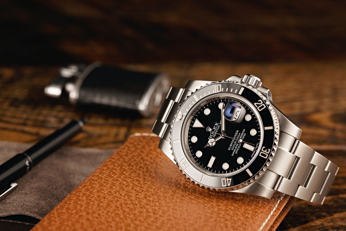 Rolex Submariner Cermit 126610LV Hands-on Review, Macros, Wrist