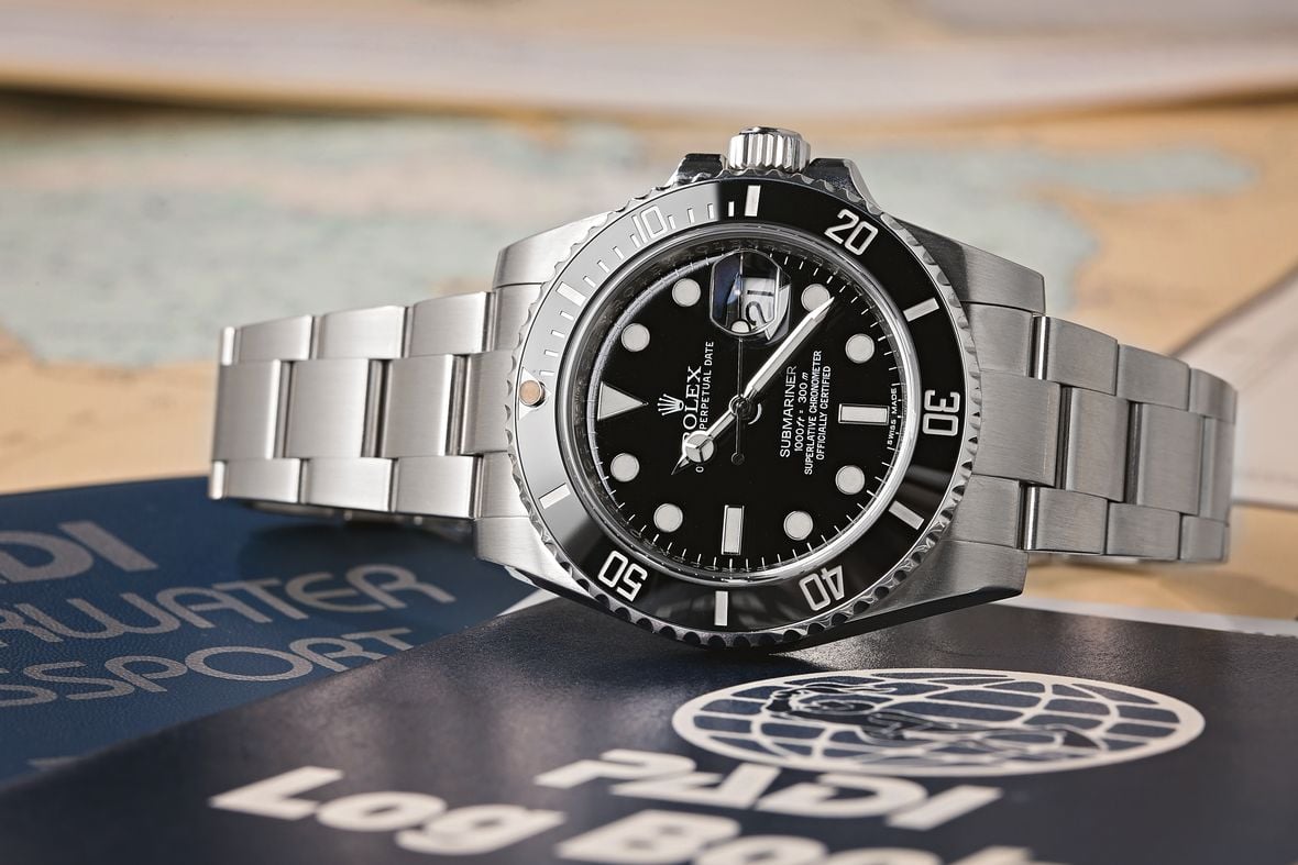 Rolex Submariner 116610LN: Watch & Complete | Bobs