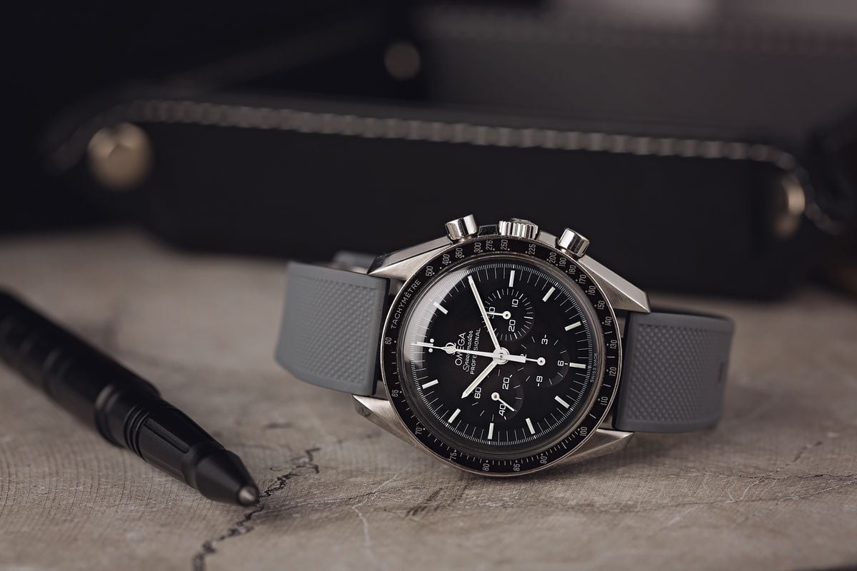 Omega Speedmaster Professional Moonwatch Rubber Strap