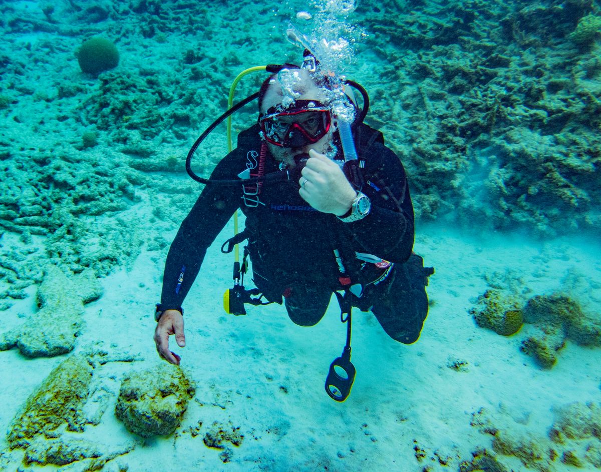 Rolex Sea-Dweller Deepsea SCUBA Diving Field Test D-Blue Dial James Cameron