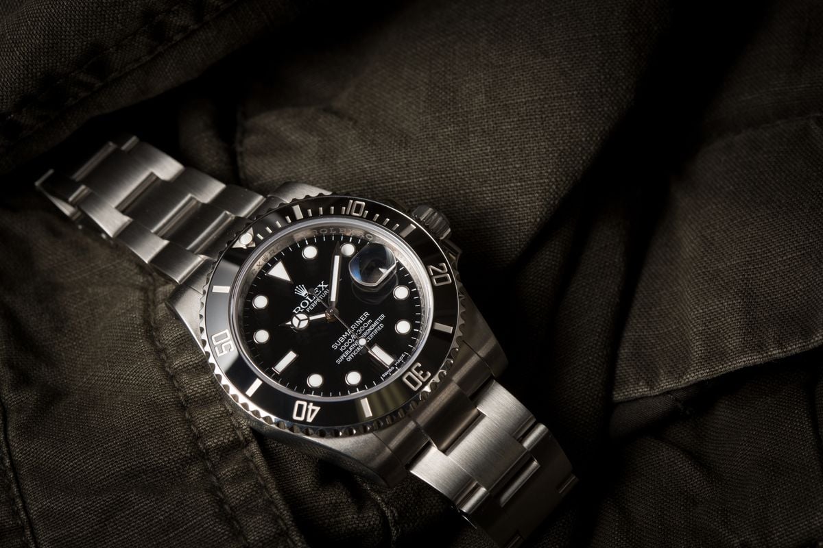 Rolex Sea-Dweller vs Deepsea vs Submariner Black Dive watch Comparison guide