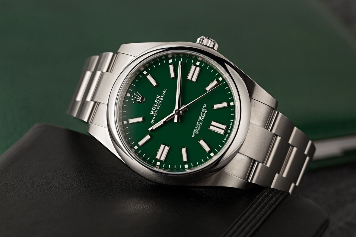 Fathers Day Gift Rolex Oyster Perpetual 41 124300 Green Dial Stella