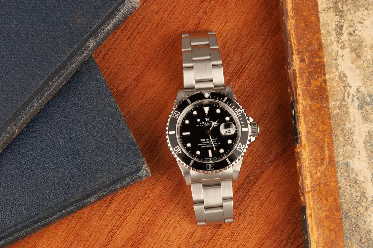 The Best Casual Watches for Men Guide Rolex Submariner 16610 Black 