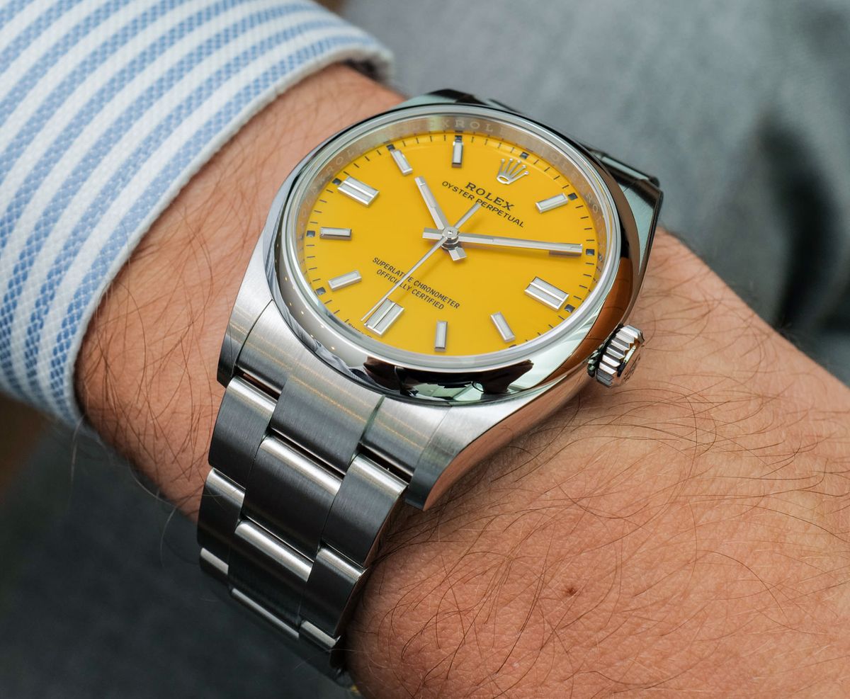 Rolex Oyster Perpetual 36mm 126000 Yellow Dial