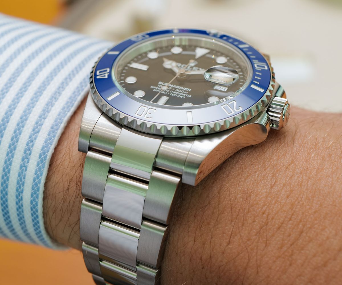 Rolex Submariner 126619LB White Gold Blue Bezel