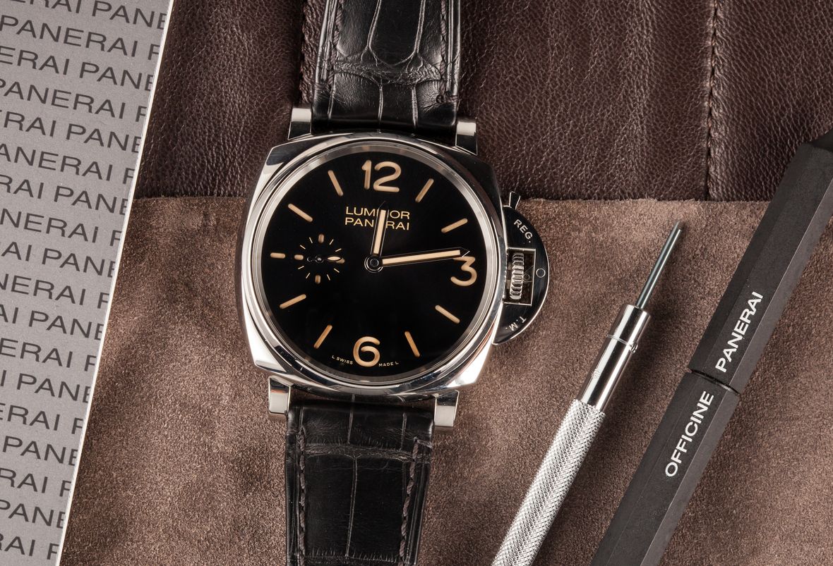 Panerai Luminor Due Black Dial