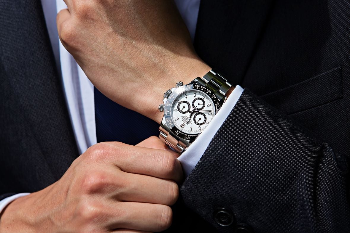 Rolex daytona sales ceramic on wrist