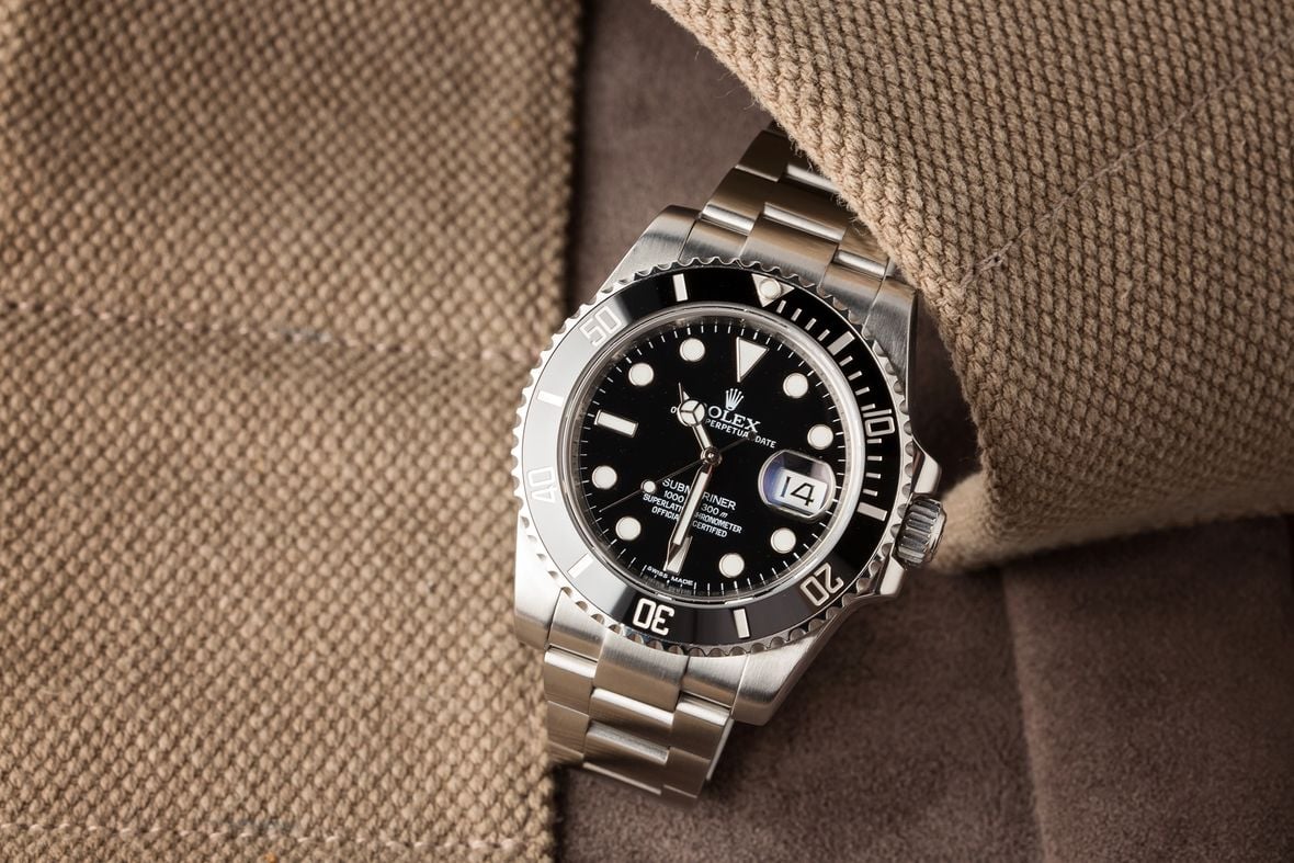 Rolex Submariner 116610LN vs Omega Seamaster Diver 300m