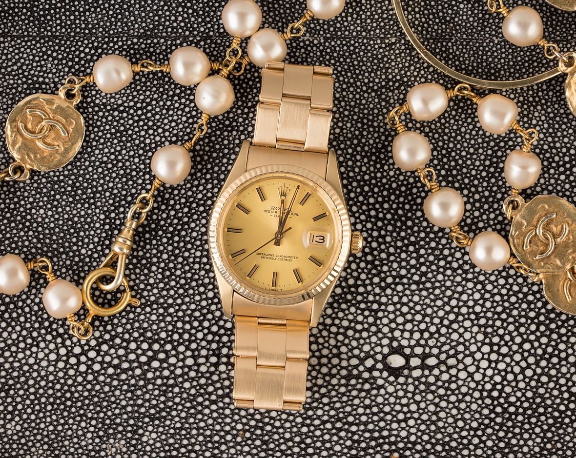 Vintage Rolex Date Yellow Gold Fluted Bezel