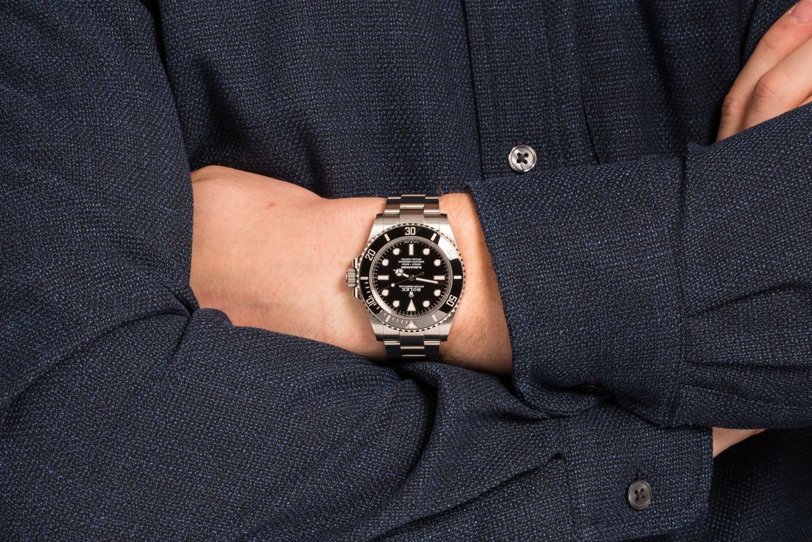 Introducing: The Rolex Submariner Ref. 124060, A 41mm No-Date Sub With An  Upgraded Movement (Live Pics & Pricing) - Hodinkee