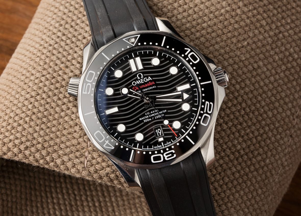 Omega Seamaster Diver 300M Ceramic Wave