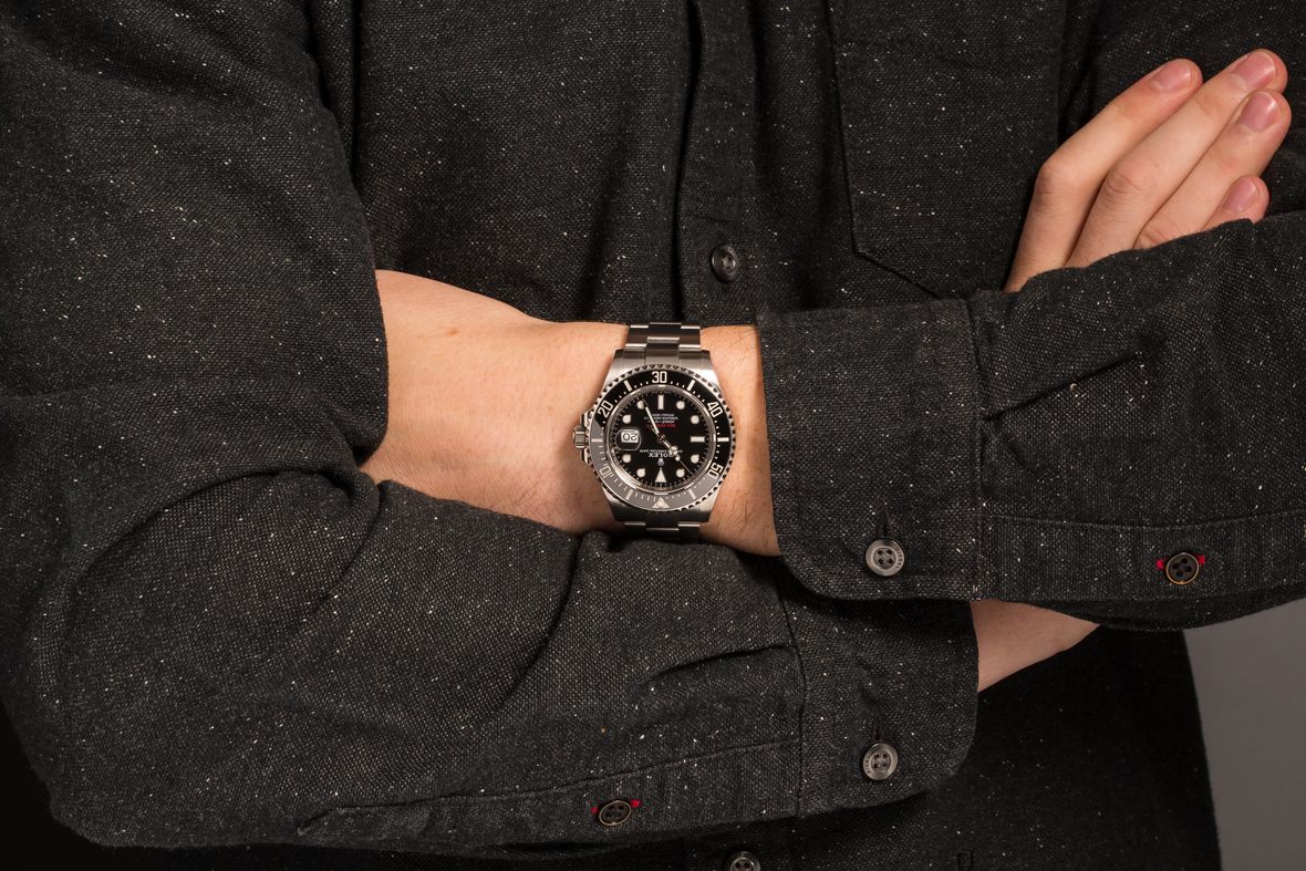 lærken faktureres Bevise Rolex Sea-Dweller 126600 Ultimate Buying Guide - Bob's Watches