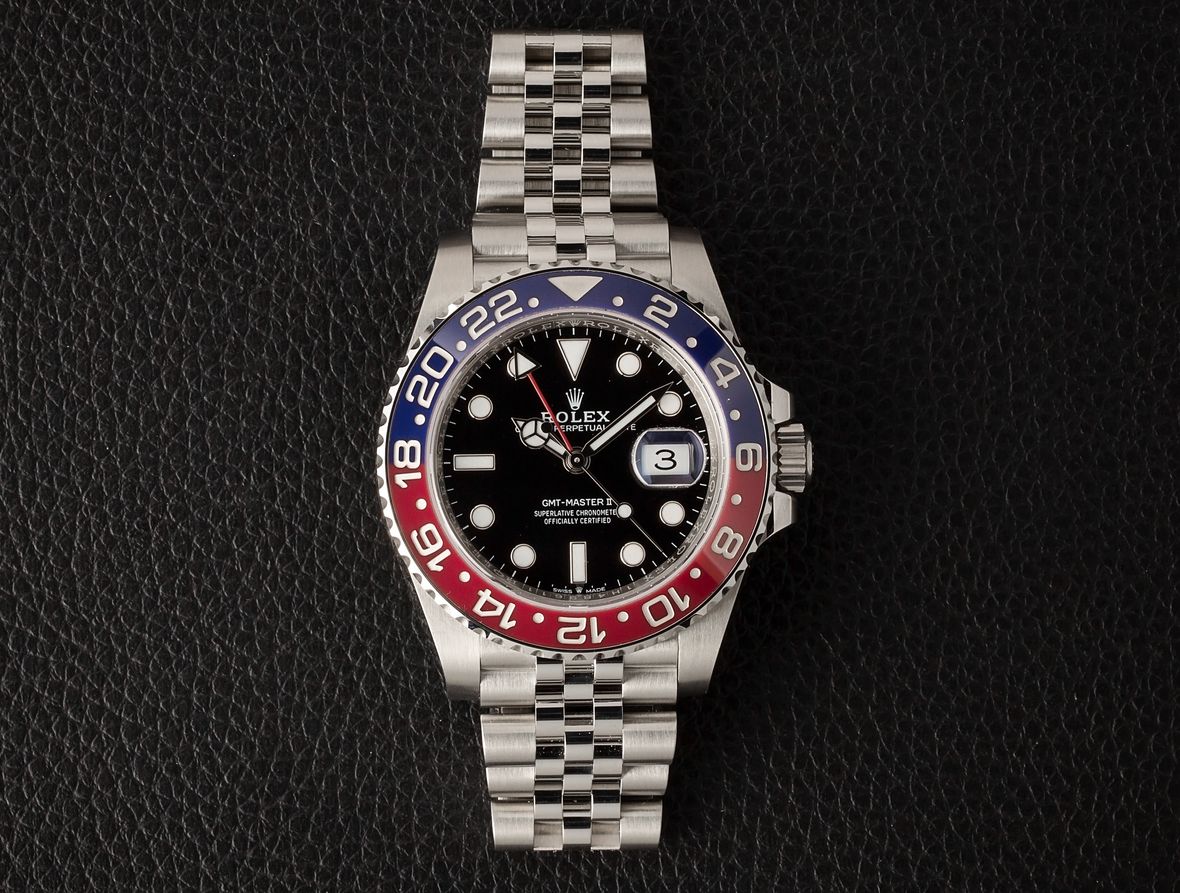 Rolex Pepsi GMT-Master II 126710BLRO red and blue