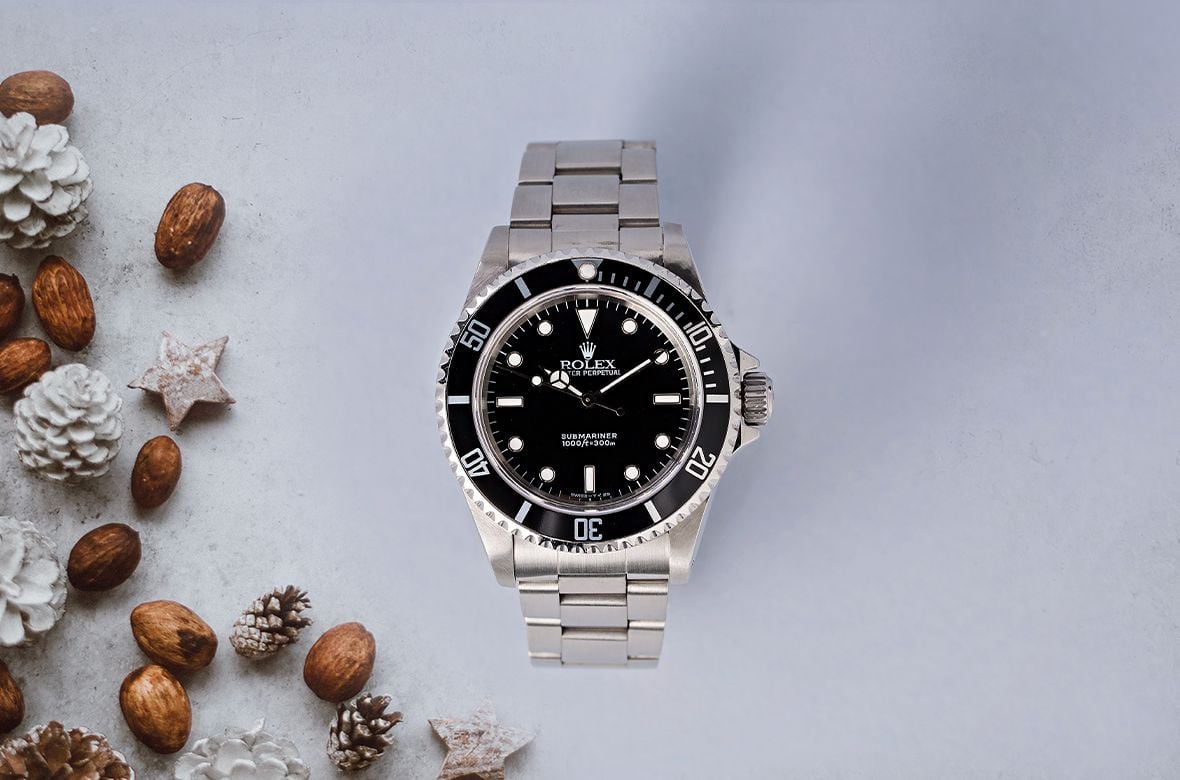 Best Holiday Gift Watches Rolex Submariner 14060