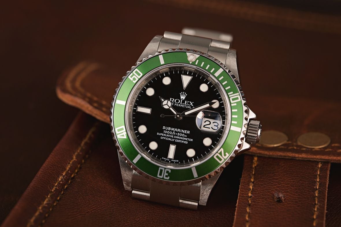 Rolex Submariner Green 50th Anniversary Flat 4 Mens Watch 16610LV