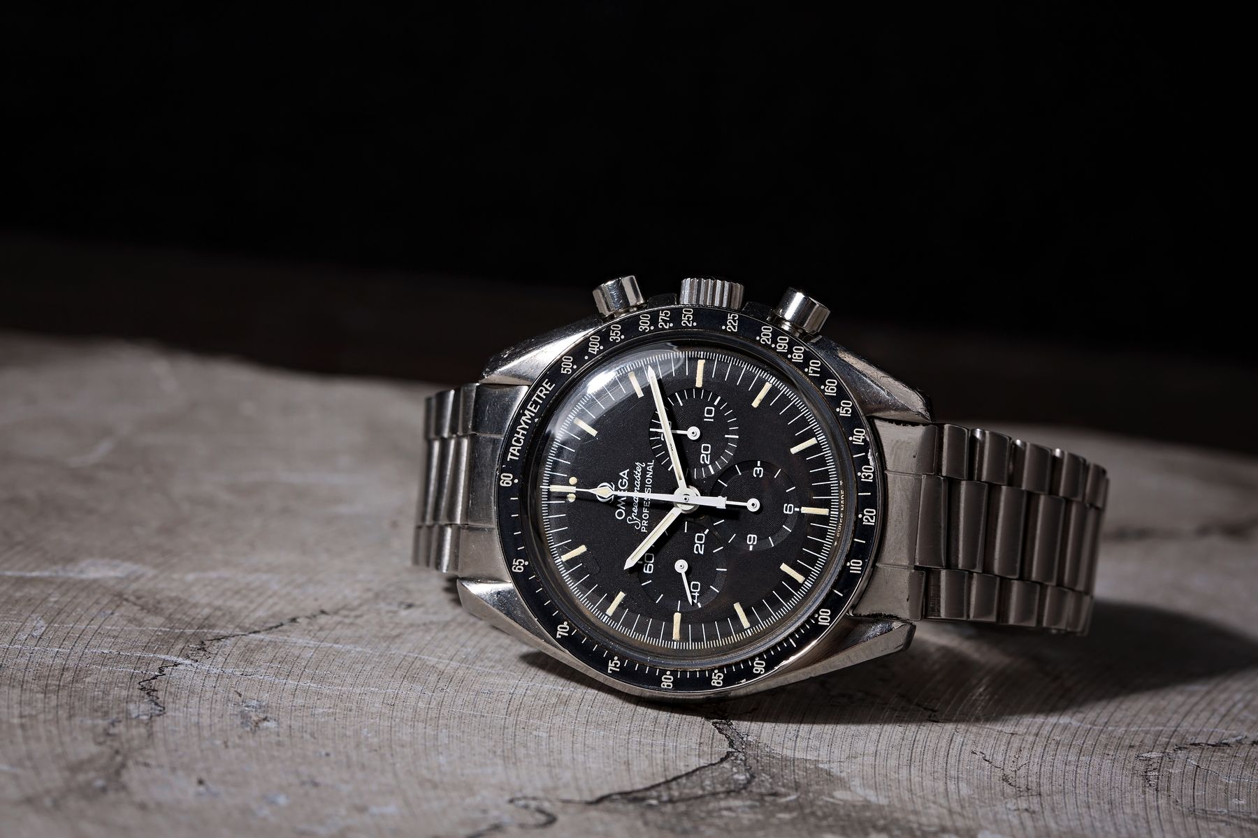 Omega Speedmaster Moonwatch ref. 145.022-76 Vintage Omega Moonwatch Speedmaster Reference 145.022-76