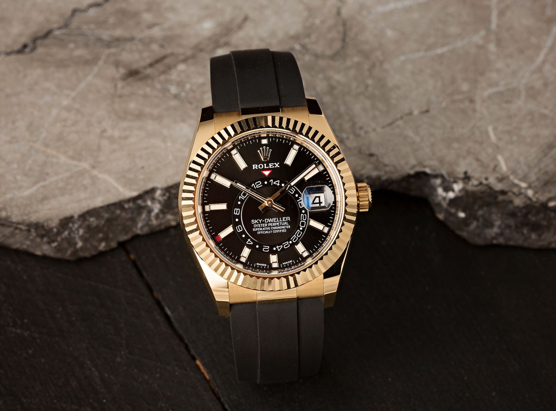 Rolex Oysterflex Bracelet Sky-Dweller Yellow Gold Black Dial