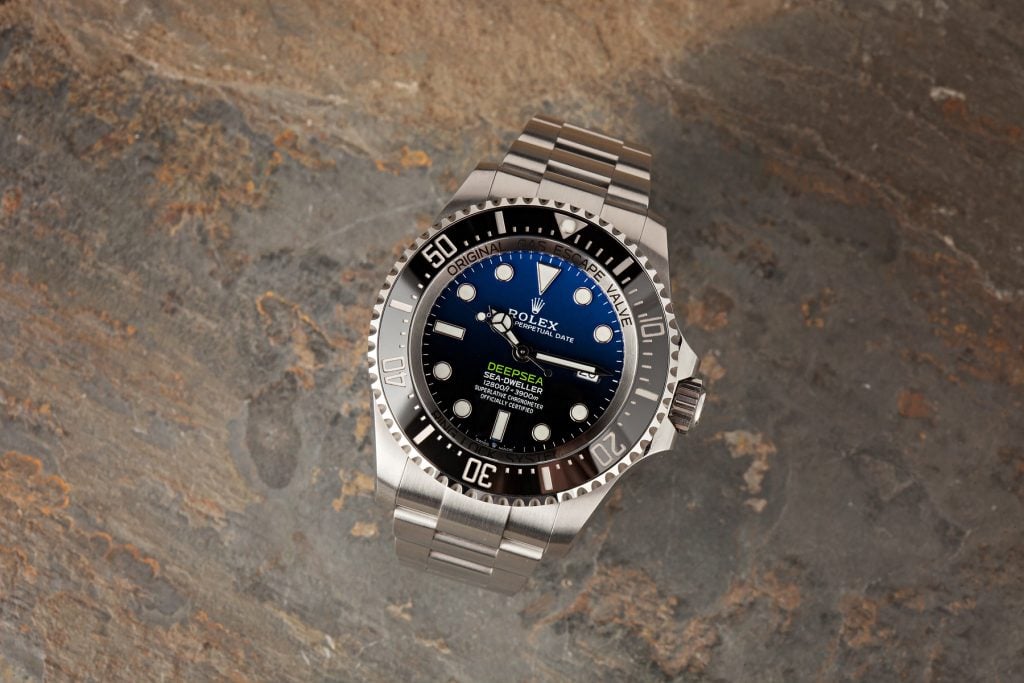 Rolex Sea-Dweller vs Rolex Deepsea 126660 James Cameron D-Blue Dial 44mm