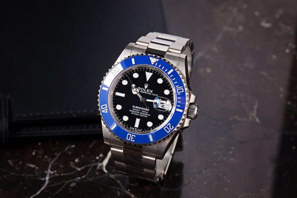 Rolex Submariner Review, Expert Buyers Guide, & Pricing