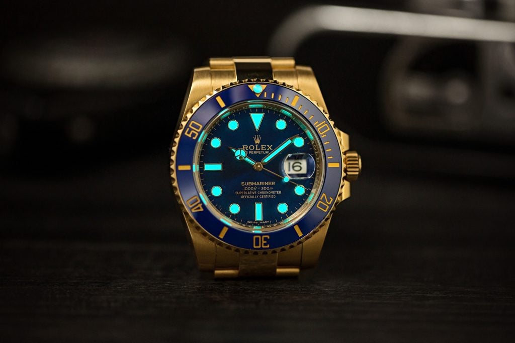 Submariner Yellow Gold manufactured by Rolex