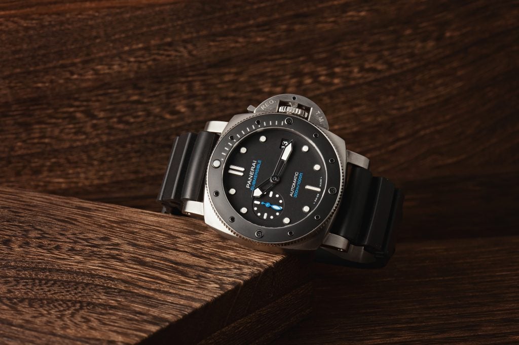 Panerai Submersible Black Dial with Rubber Strap