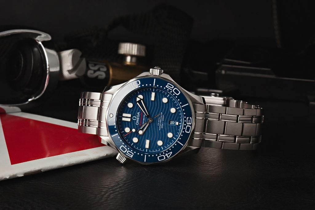 Longines vs Omega - Omega Seamaster