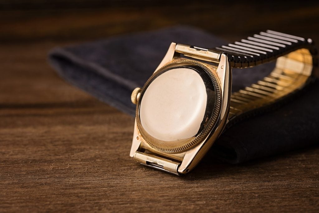 Dissecting the Bubble Back: Key Features and Design Elements Dissecting the Bubble Back: Key Features and Design Elements