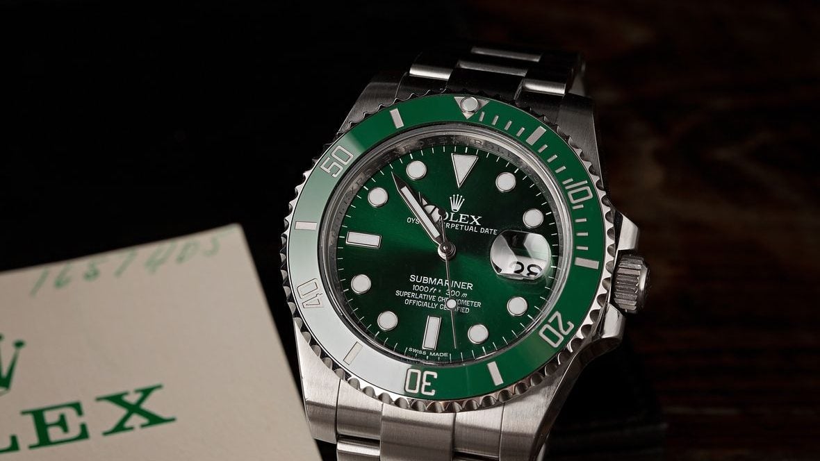 Rolex Submariner ref. 116610LV - “Hulk” Rolex Green Dial Watches: Hulk