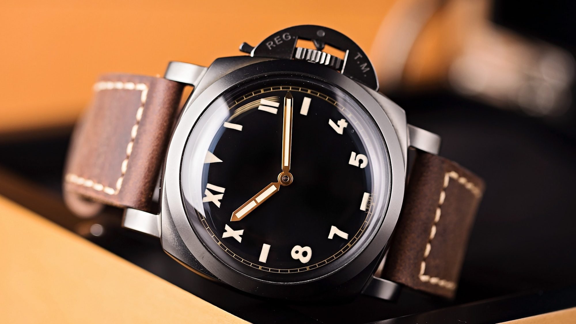 Best Luxury Watch Brands: Panerai Luminor