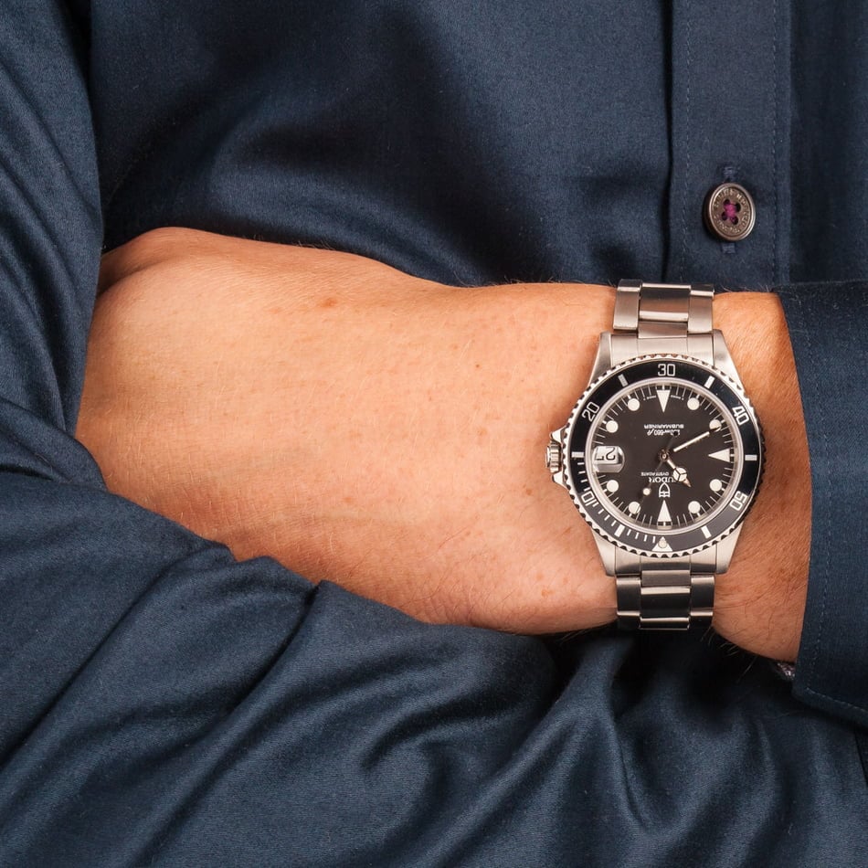 Pre-Owned Tudor Submariner Black